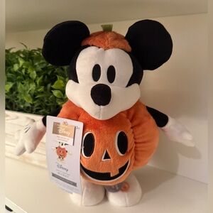 Hallmark Halloween Disney Jack-o'-Lantern Mickey Plush With Sound and Motion New